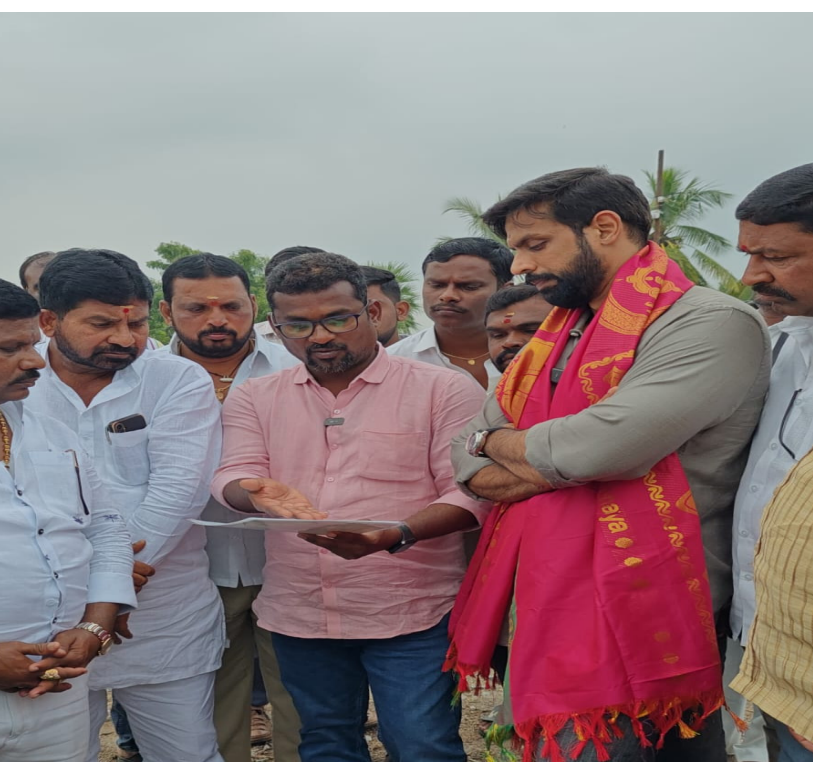 మహేశ్వరం నియోజకవర్గం పరిధిలోని మాతృదేవోభవ అనాధ శరణాలయంను పట్లోళ్ల కౌశిక్ రెడ్డి సందర్శించారు.